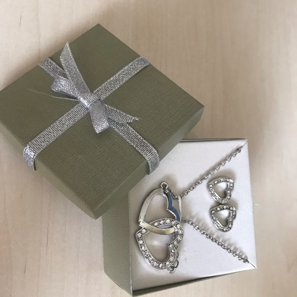Crystal Heart Necklace and Earring Gift Set - Picture 2 of 2